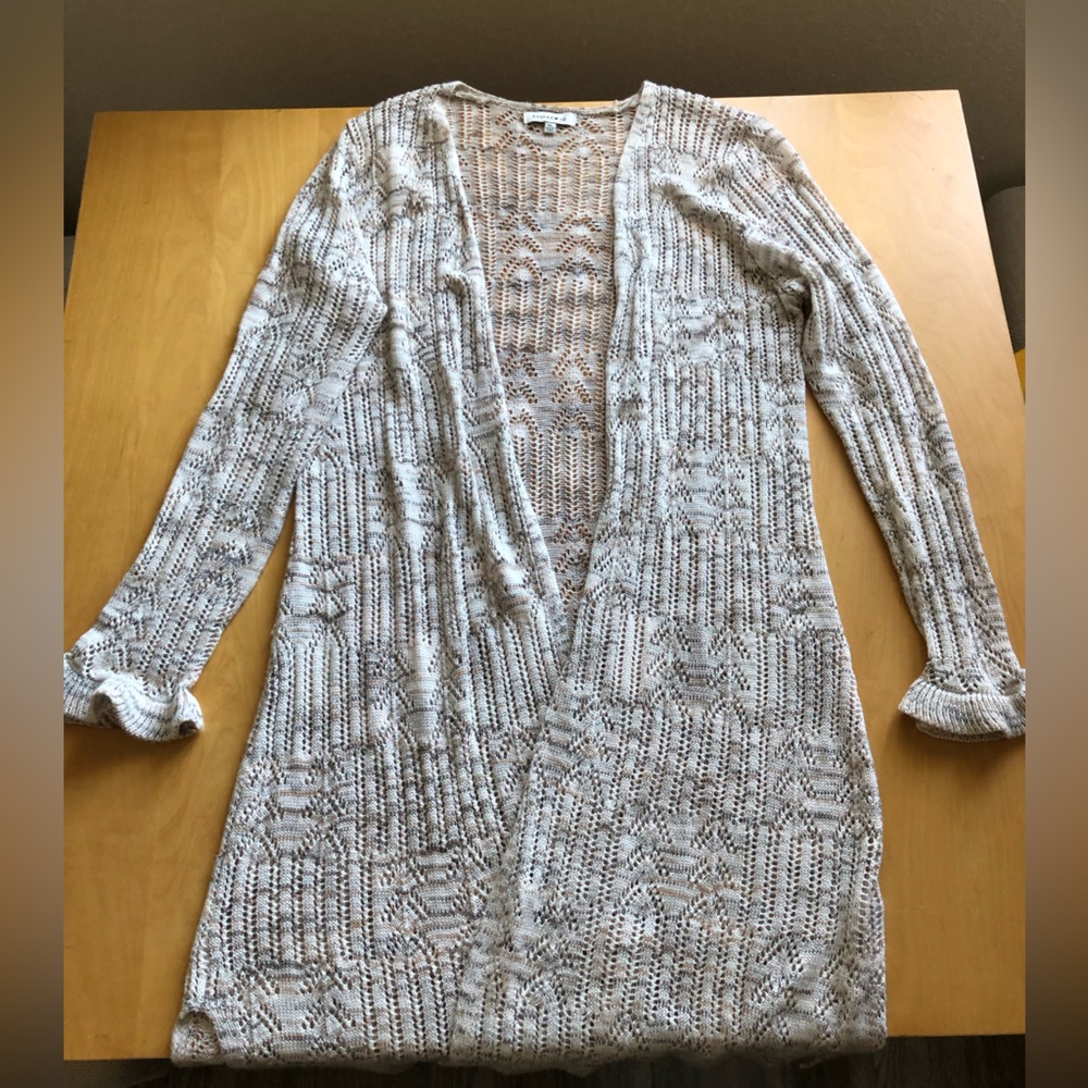 Hooked Up by IOT White Cardigan Sweater
